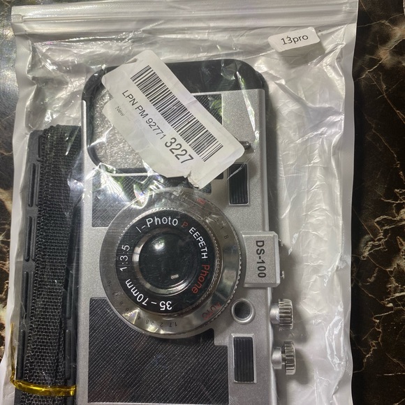 IPhone 13 Pro 3D Vintage Camera Phone Case i - Picture 5 of 5